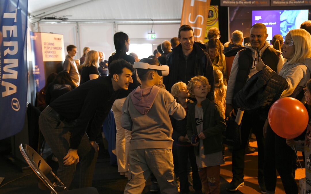 ATG Europe’s booth drew a crowd at ESTEC Open Day 2024 – Successfully bringing space closer to the public!